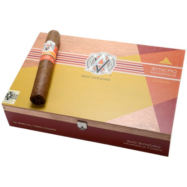 Avo Cigars Syncro Nicaragua Fogata Toro