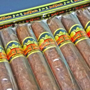 Don-Tomas-Cigars-Maduro-Rothschild-Box-of-20-Cigars-Open-Cigar-Labels